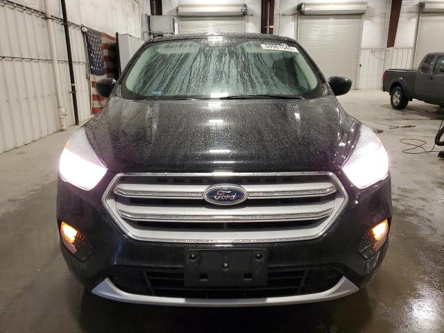  FORD ESCAPE 2019 Czarny