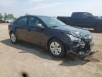 2013 Chevrolet Cruze Ls na sprzedaż w Elgin, IL - Front End