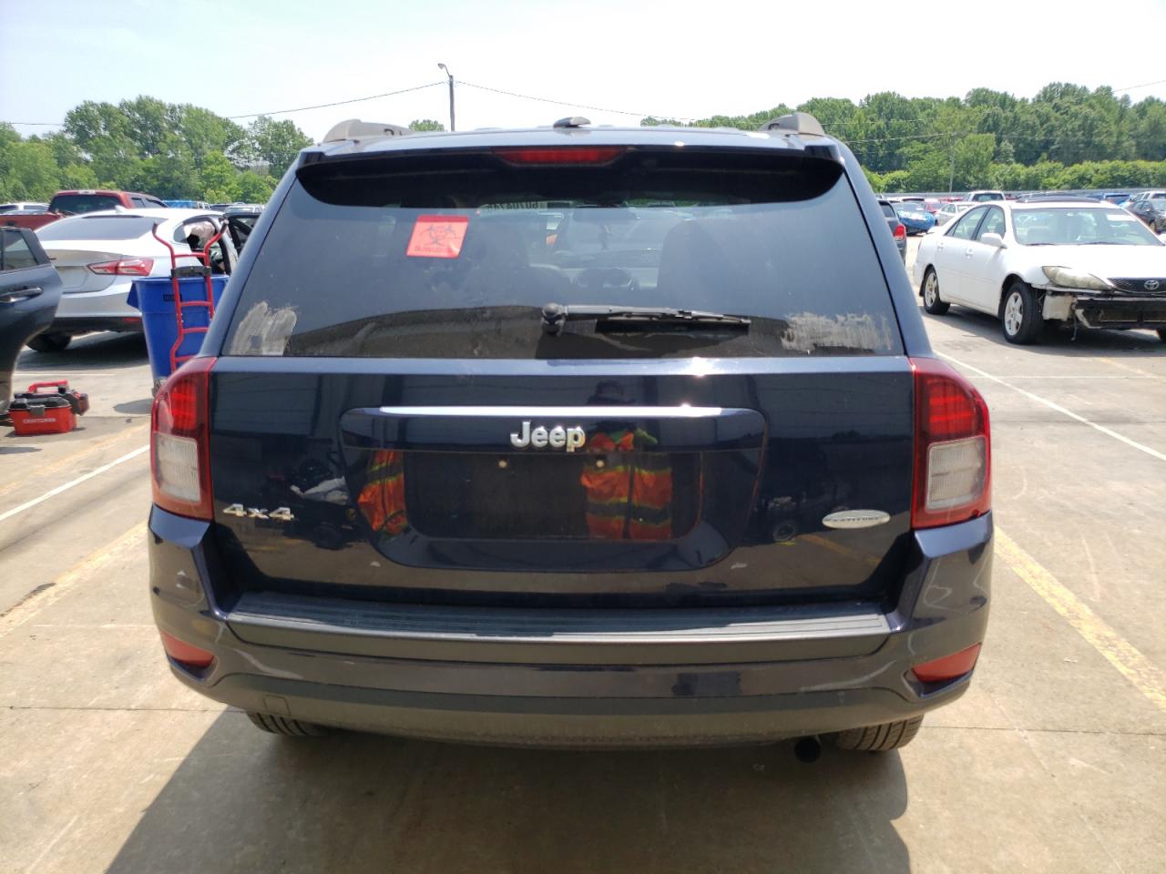 2016 Jeep Compass Latitude VIN: 1C4NJDEB4GD758009 Lot: 60704745