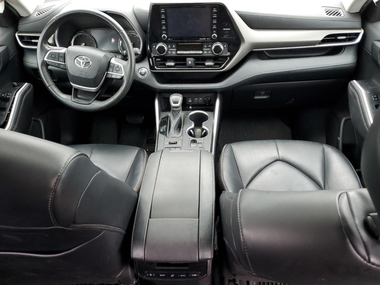 2022 Toyota Highlander Xle VIN: 5TDGZRBH8NS245421 Lot: 62498355