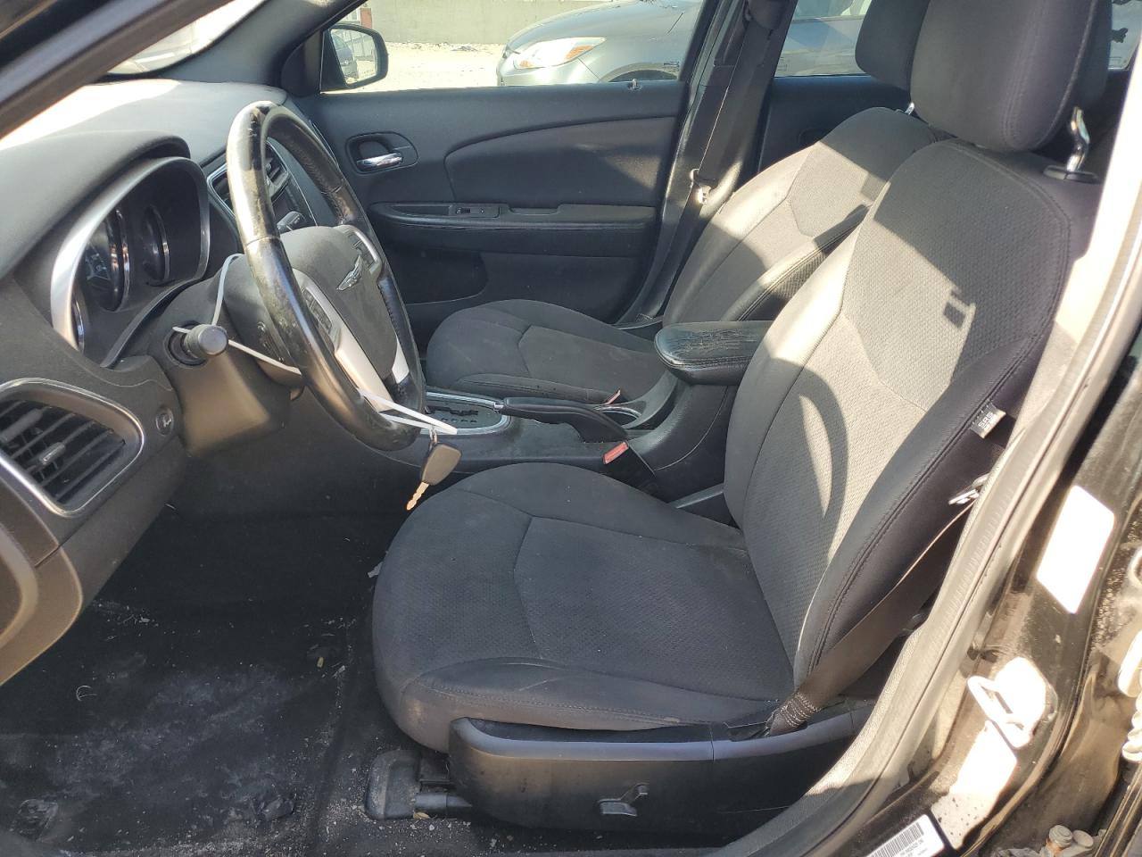 2013 Chrysler 200 Touring VIN: 1C3CCBBBXDN542606 Lot: 61158775