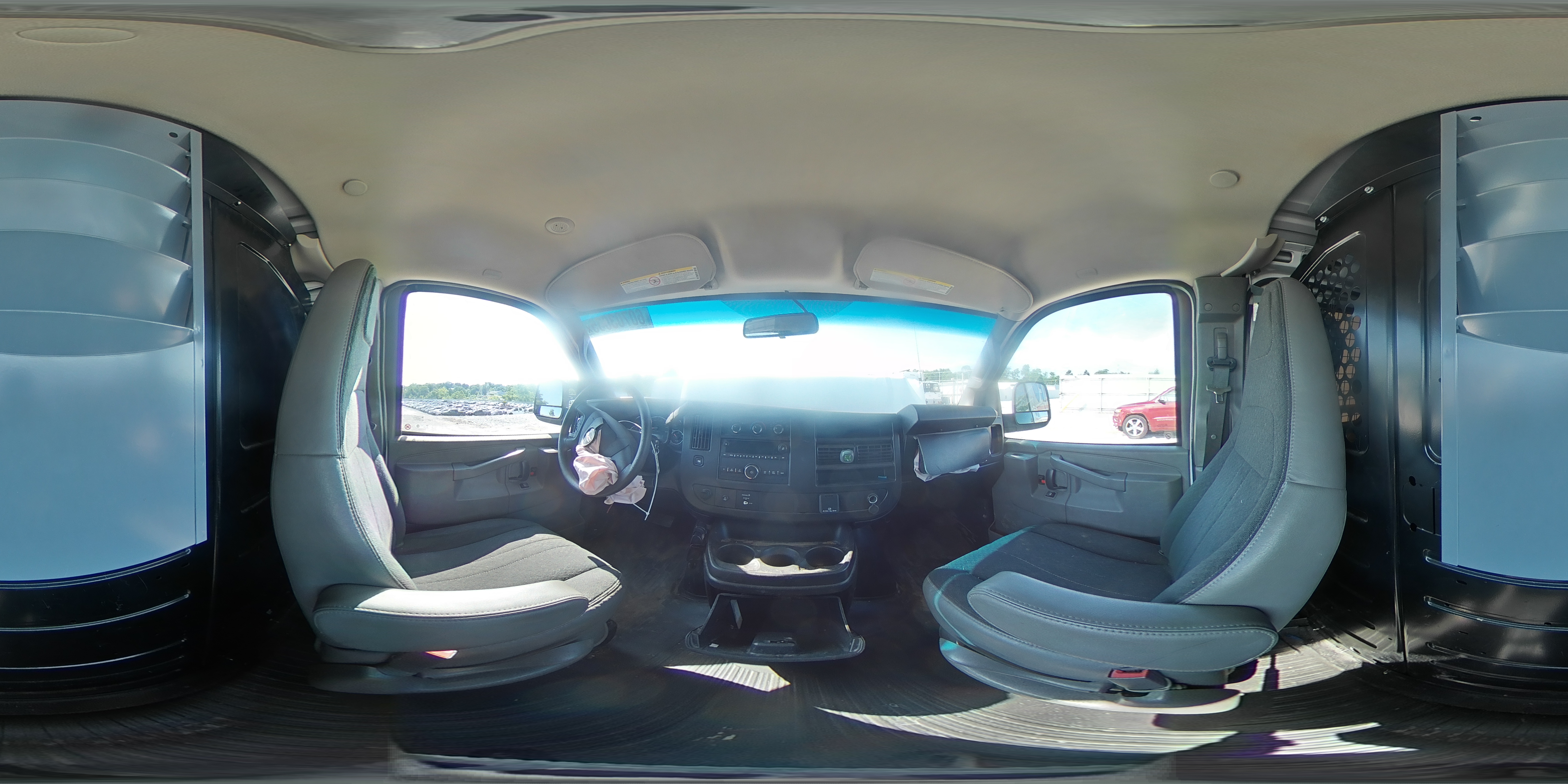 2020 GMC Savana G2500 VIN: 1GTW7AFG1L1235070 Lot: 60703055