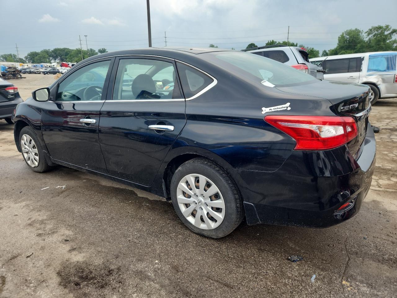NISSAN SENTRA 2017 VIN 3N1AB7AP7HY254392 photo 2