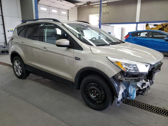  FORD ESCAPE 2018 Kremowy