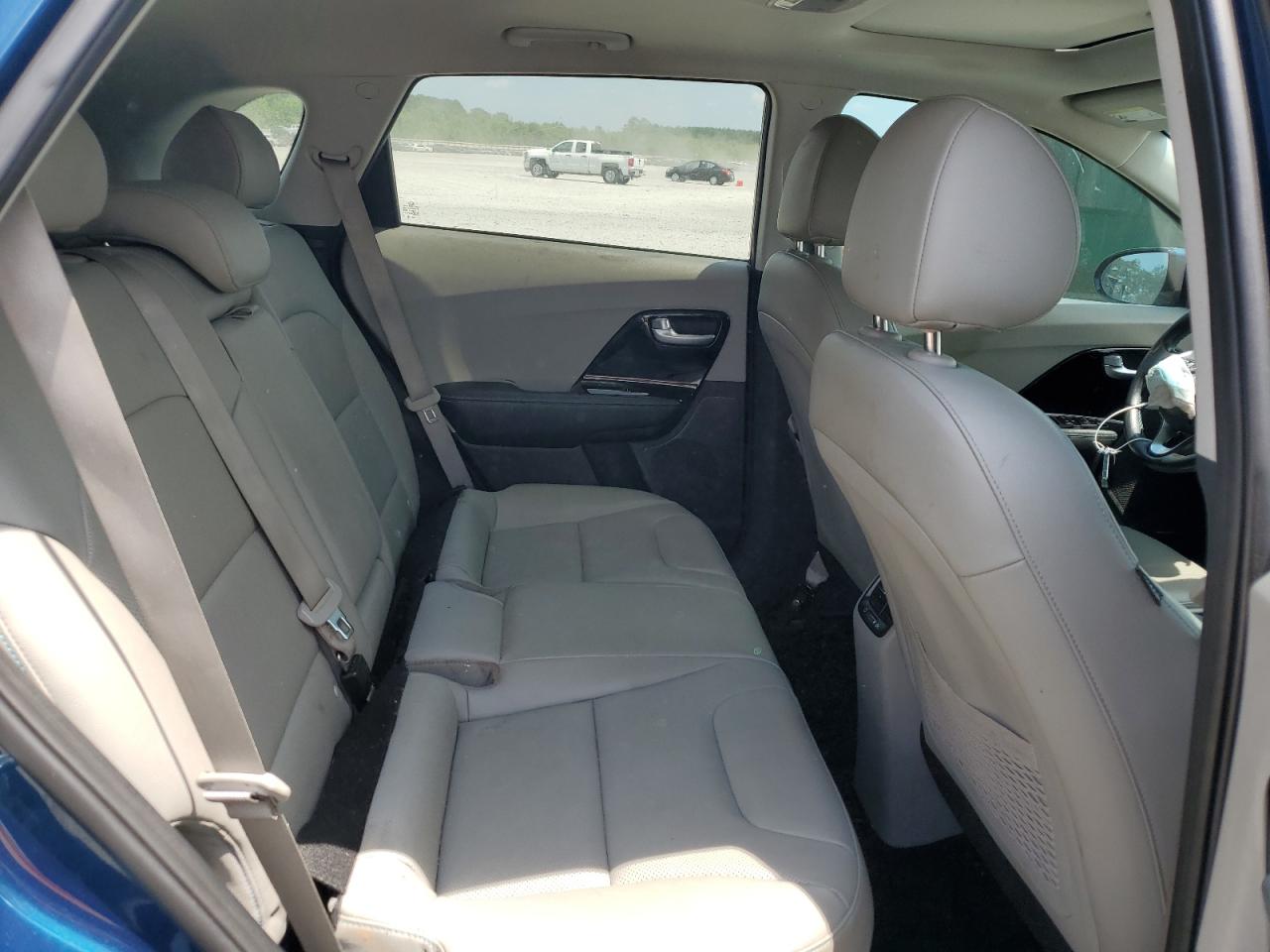 2020 Kia Niro Ex Premium VIN: KNDCE3LCXL5445696 Lot: 61838825