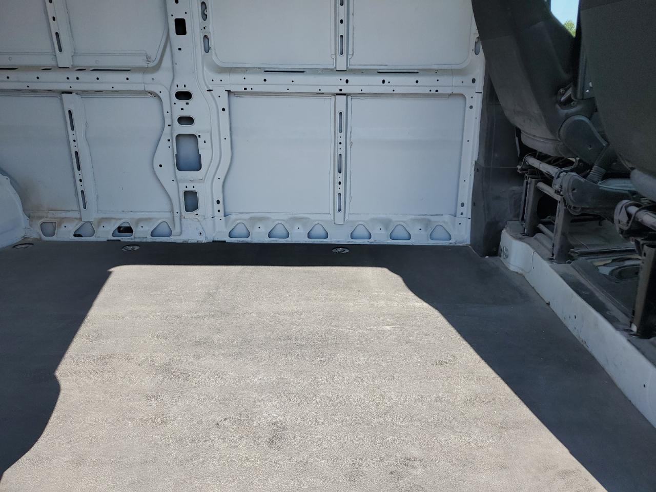 2025 Ram Promaster 2500 2500 High VIN: 3C6LRVDG0SE515167 Lot: 61650275