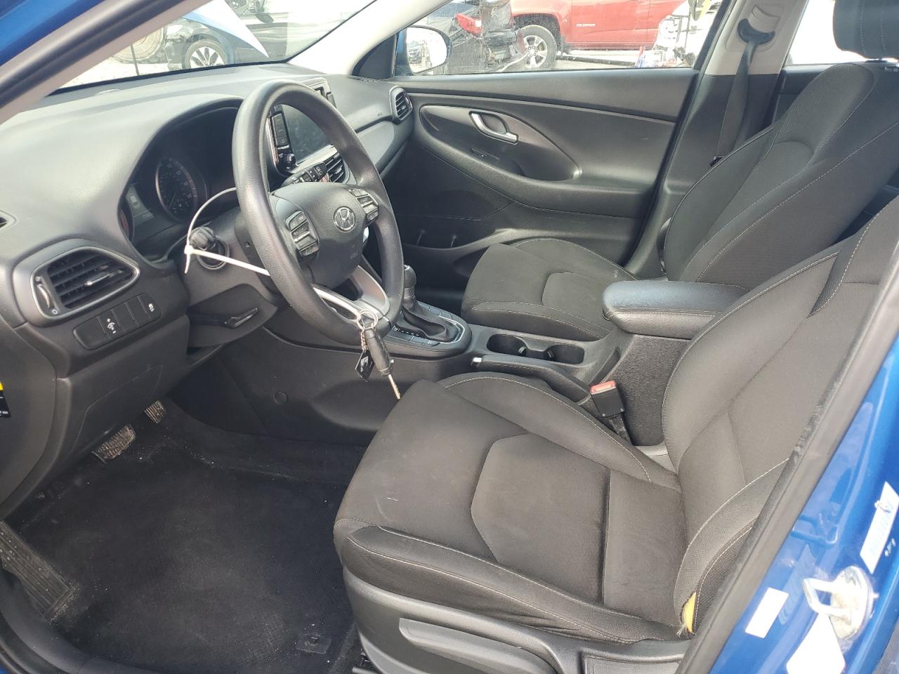 2018 Hyundai Elantra Gt VIN: KMHH35LEXJU033110 Lot: 61050525