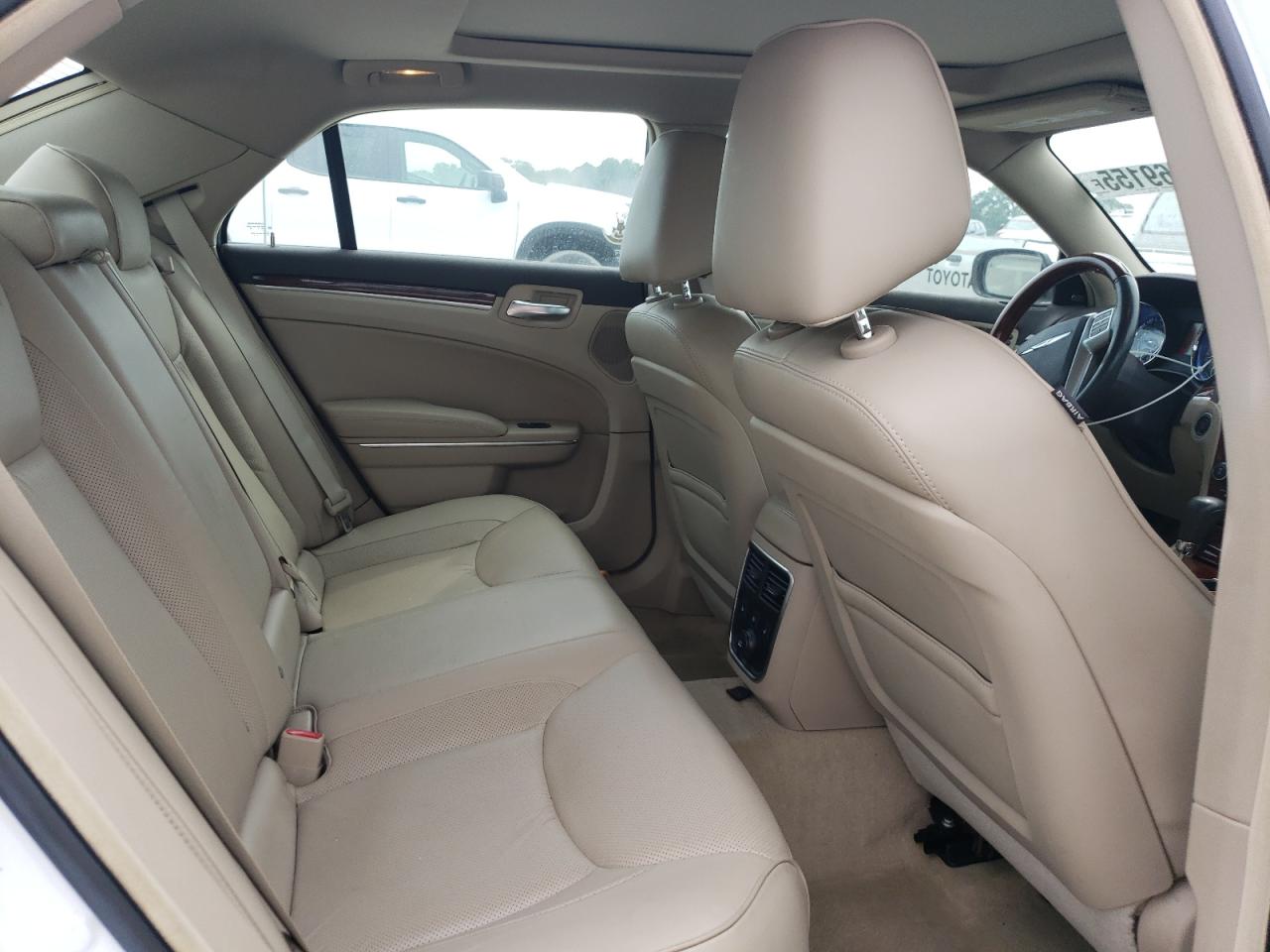 2011 Chrysler 300C VIN: 2C3CA6CT0BH528112 Lot: 62569155