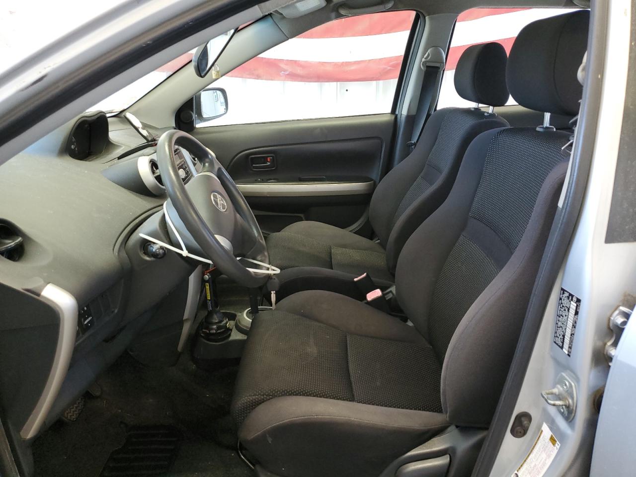 2005 Scion Xa VIN: JTKKC624550095383 Lot: 61621125