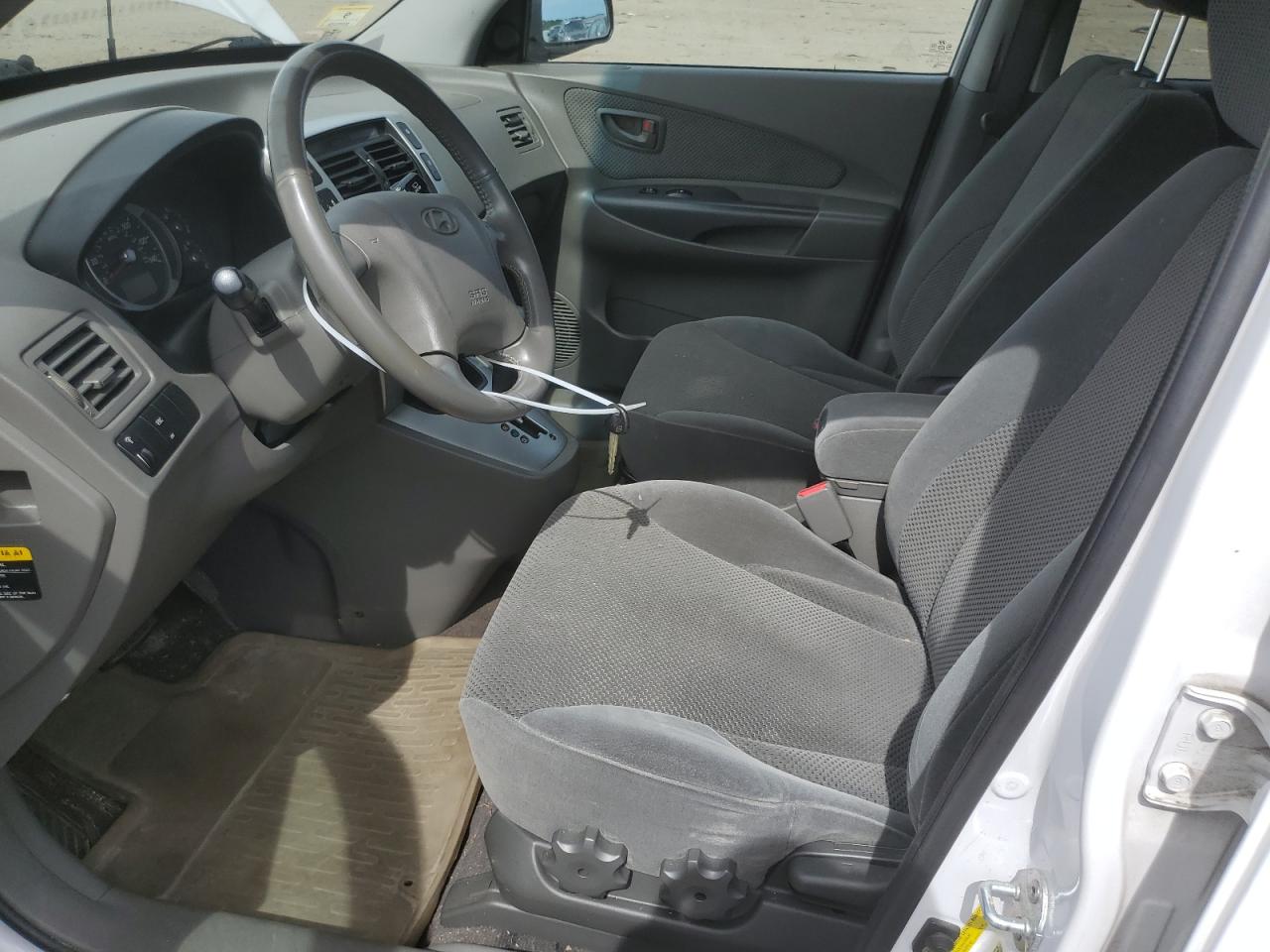 2008 Hyundai Tucson Se VIN: KM8JN12D78U872977 Lot: 61232215
