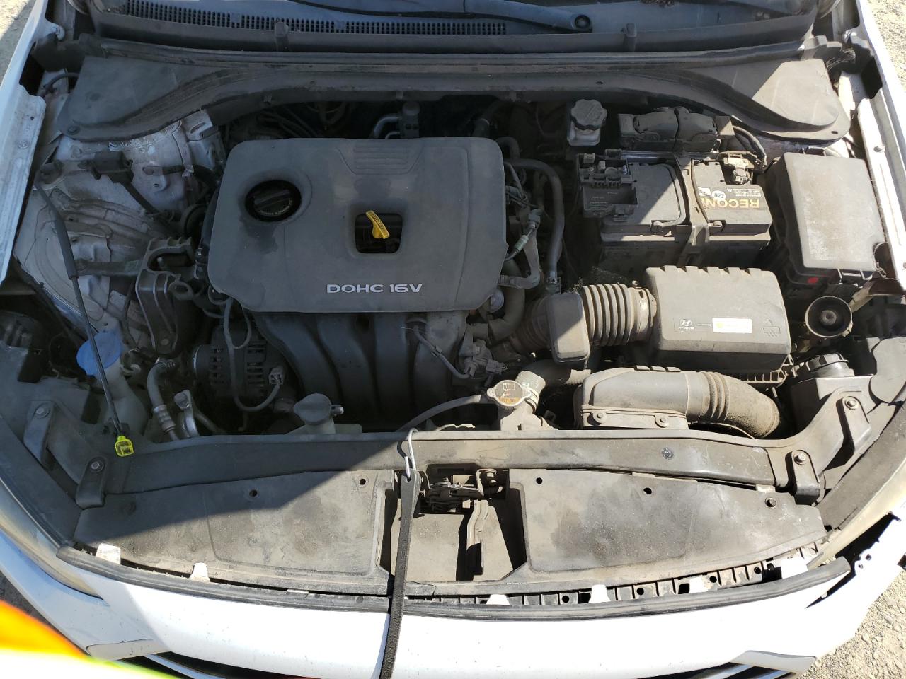 2019 Hyundai Elantra Se VIN: 5NPD84LF4HH033471 Lot: 61827805