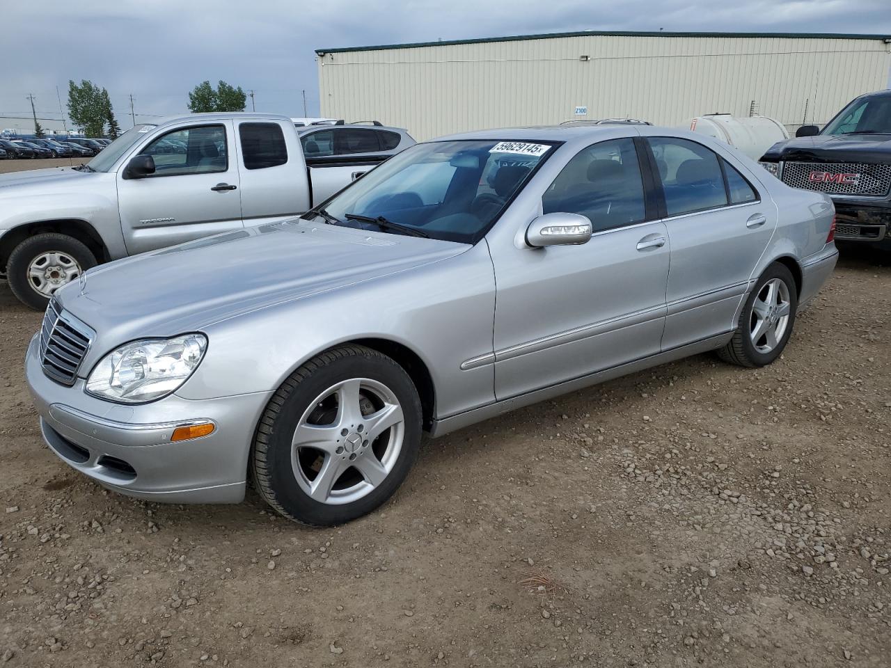 Rocky View County, AB에서 판매 중인 2004 Mercedes-Benz S 430 - Vandalism