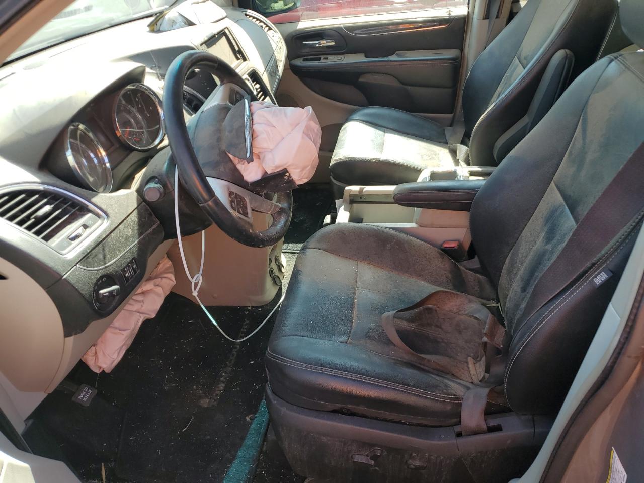 2016 Chrysler Town & Country Touring VIN: 2C4RC1BG2GR148830 Lot: 58074695