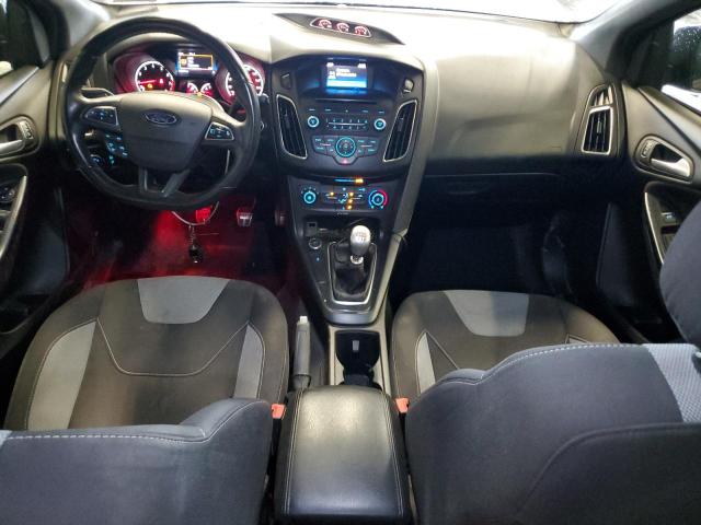  FORD FOCUS 2017 Szary