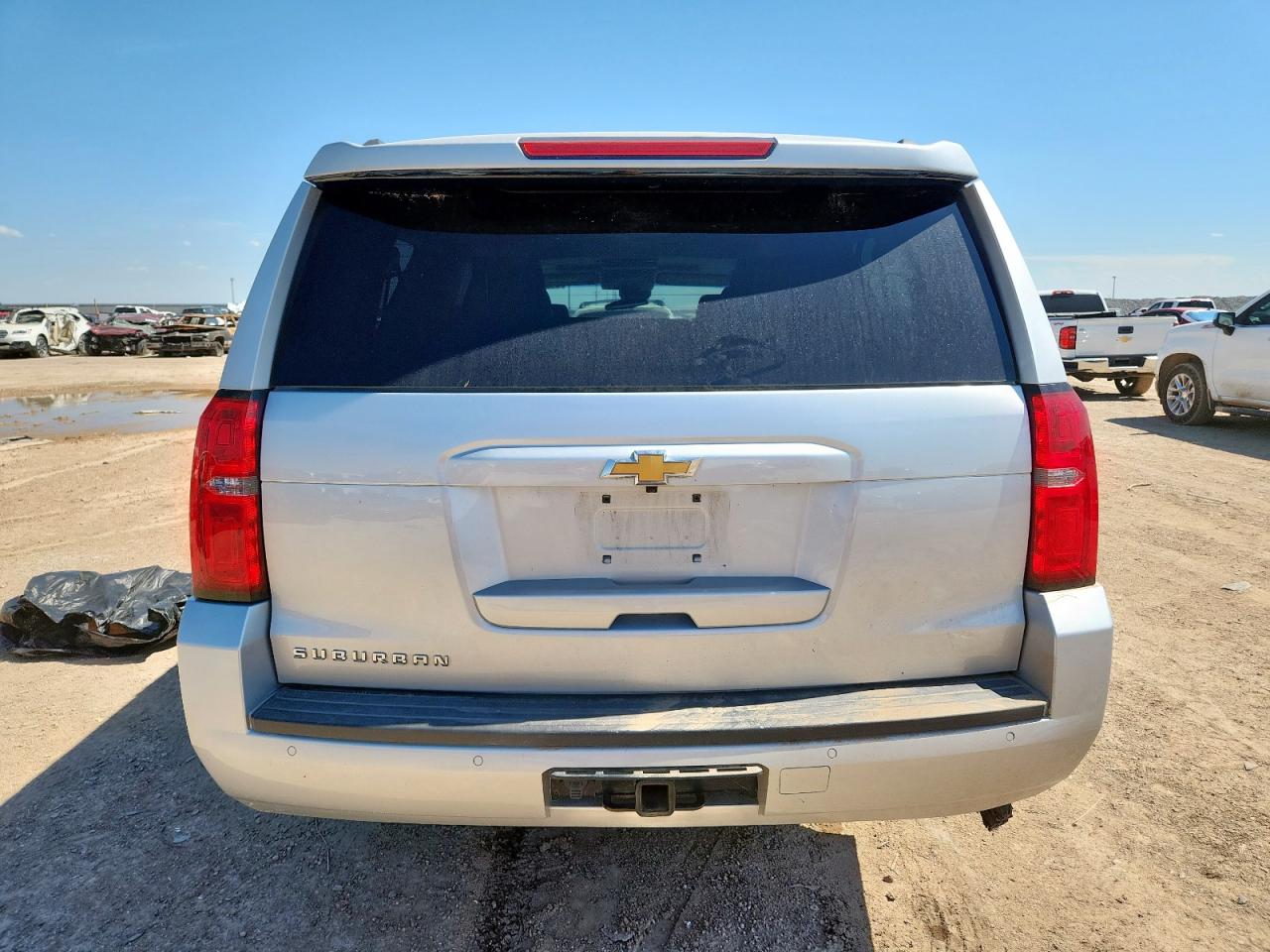 2019 Chevrolet Suburban K1500 Lt VIN: 1GNSKHKCXKR353148 Lot: 61068845