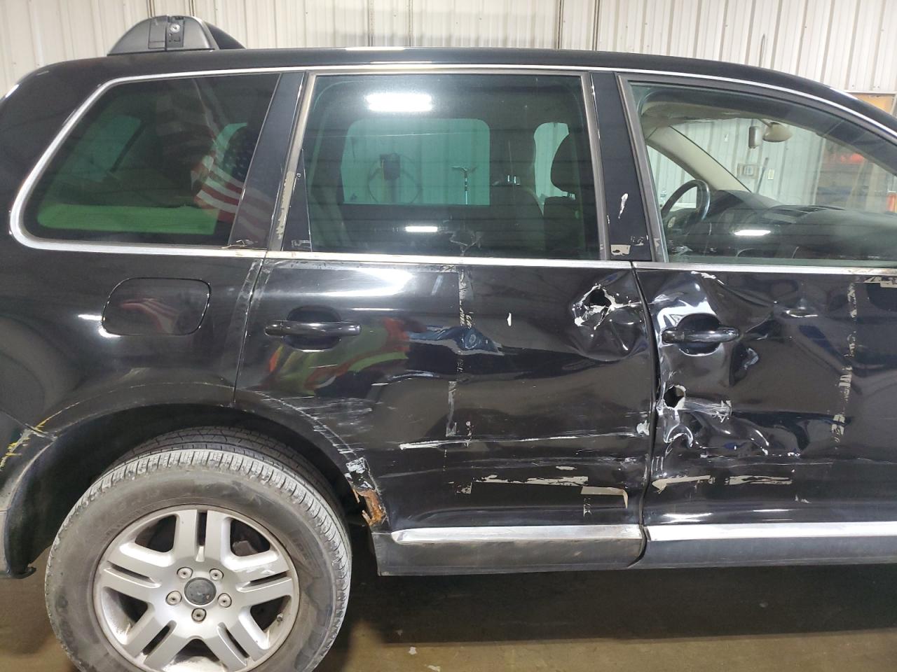 2004 Volkswagen Touareg 4.2 VIN: WVGCM67L74D005050 Lot: 62314225