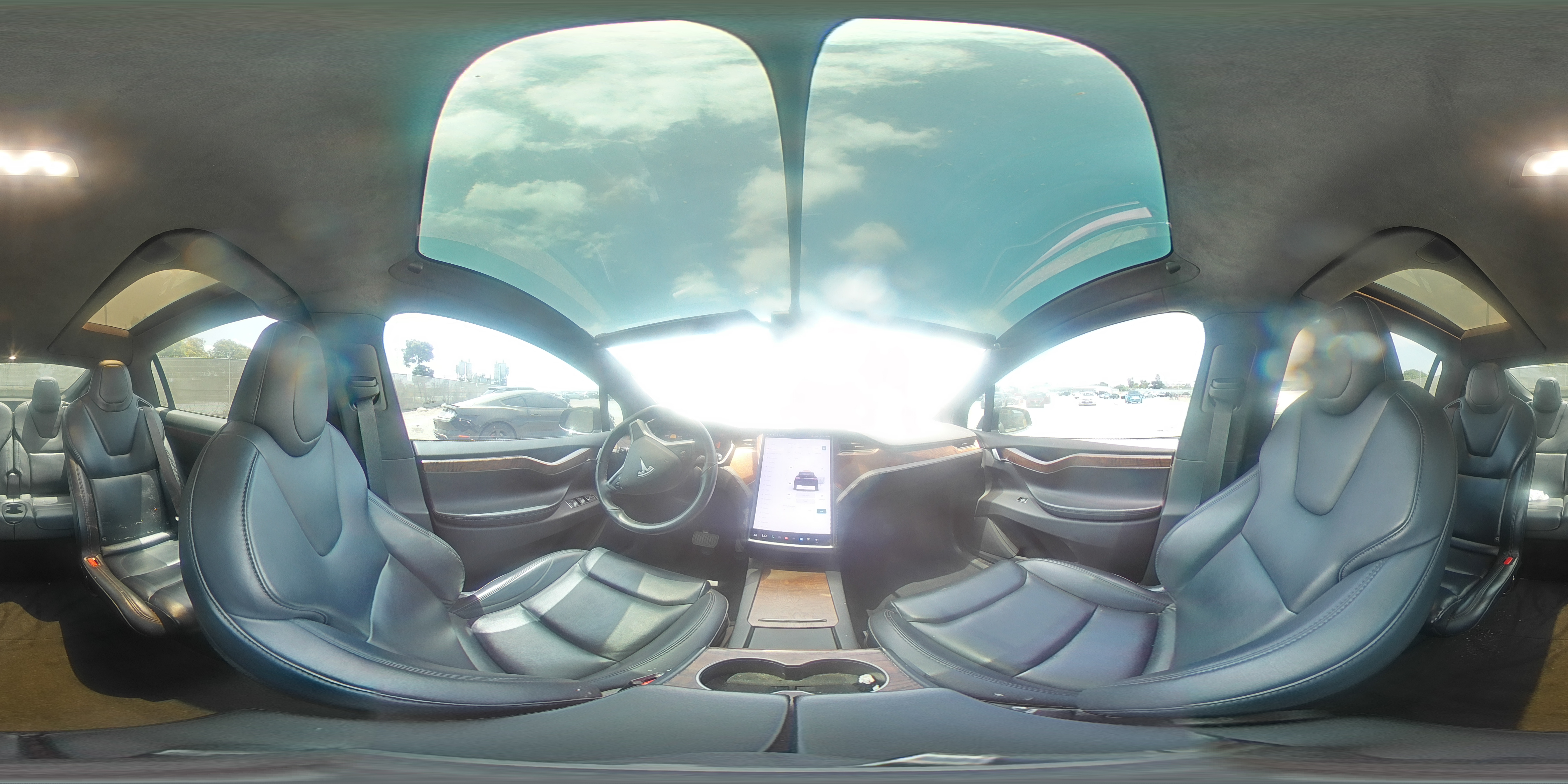 2020 Tesla Model X VIN: 5YJXCBE25LF235110 Lot: 61850045