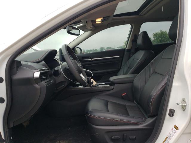 2024 NISSAN ALTIMA SR  