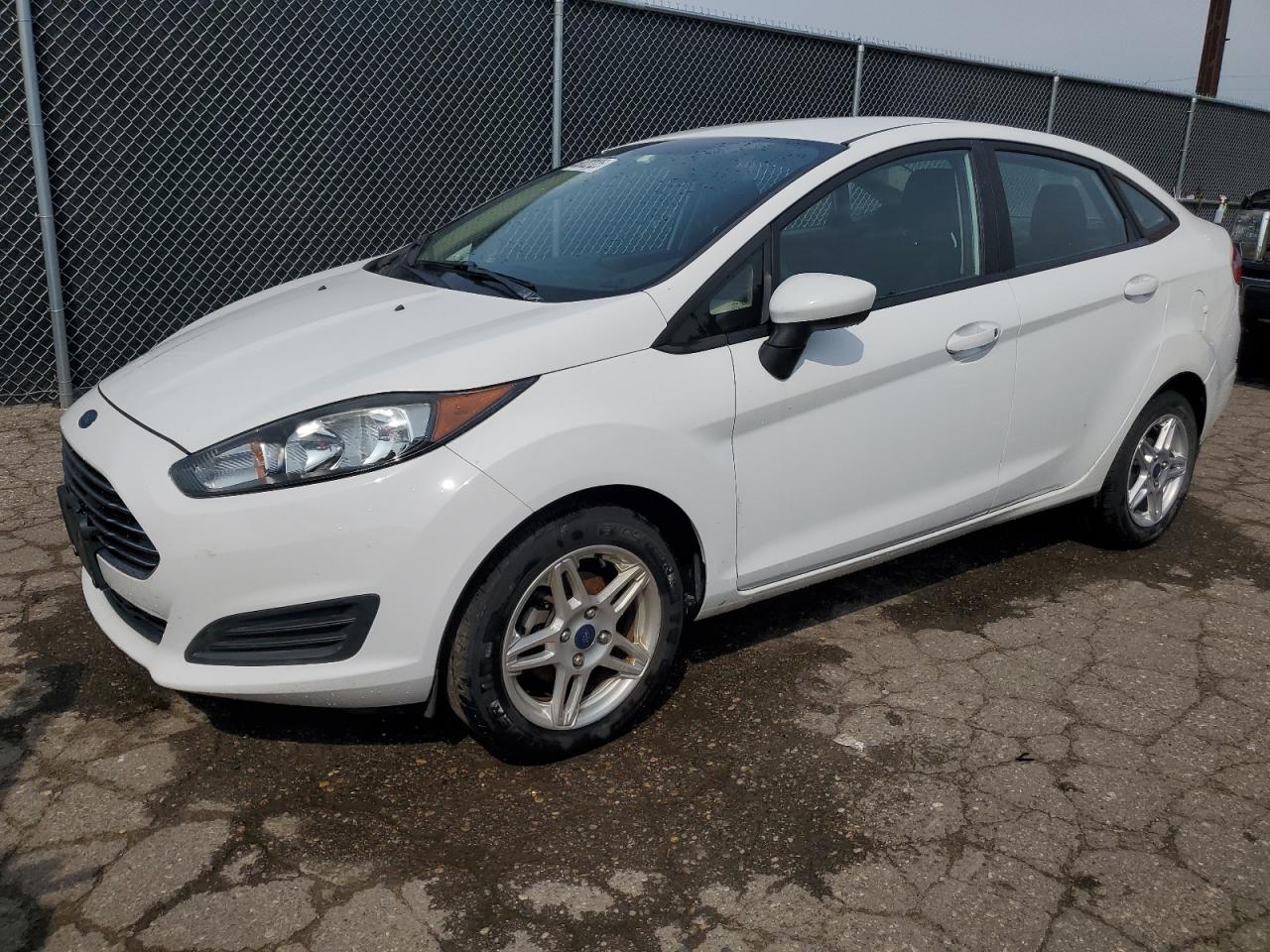 2017 Ford Fiesta Se for Sale in Woodhaven, MI - Minor Dent/Scratches