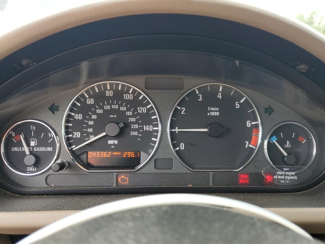 BMW Z3 2000 VIN 4USCH3348YLF41620 zdjęcie 9