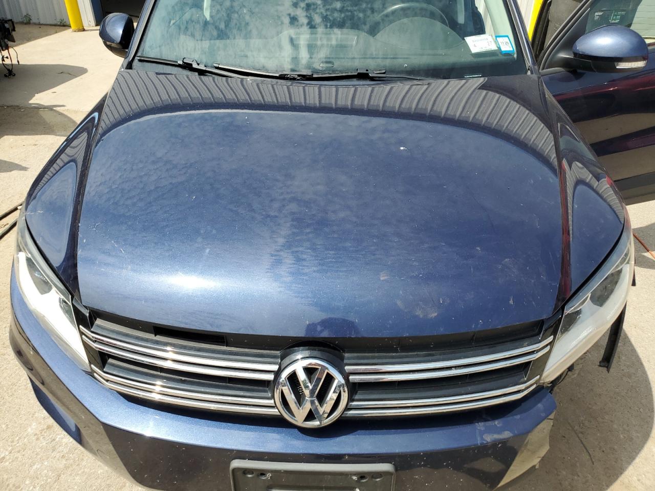2016 Volkswagen Tiguan S VIN: WVGBV7AX7GW604128 Lot: 63003005