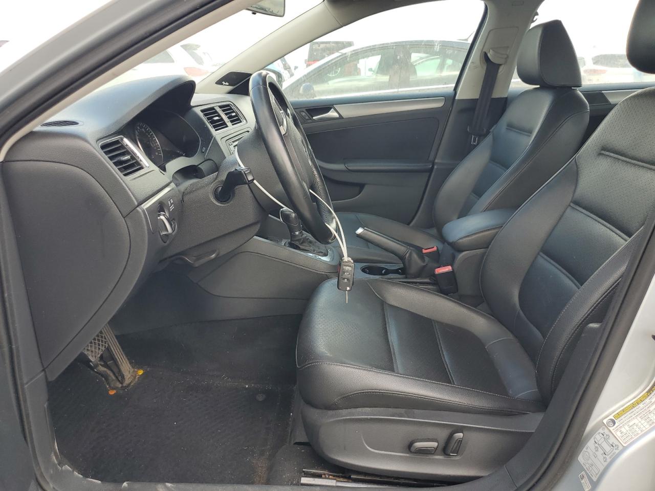 2013 Volkswagen Jetta Tdi VIN: 3VWLL7AJ4DM385387 Lot: 63132695