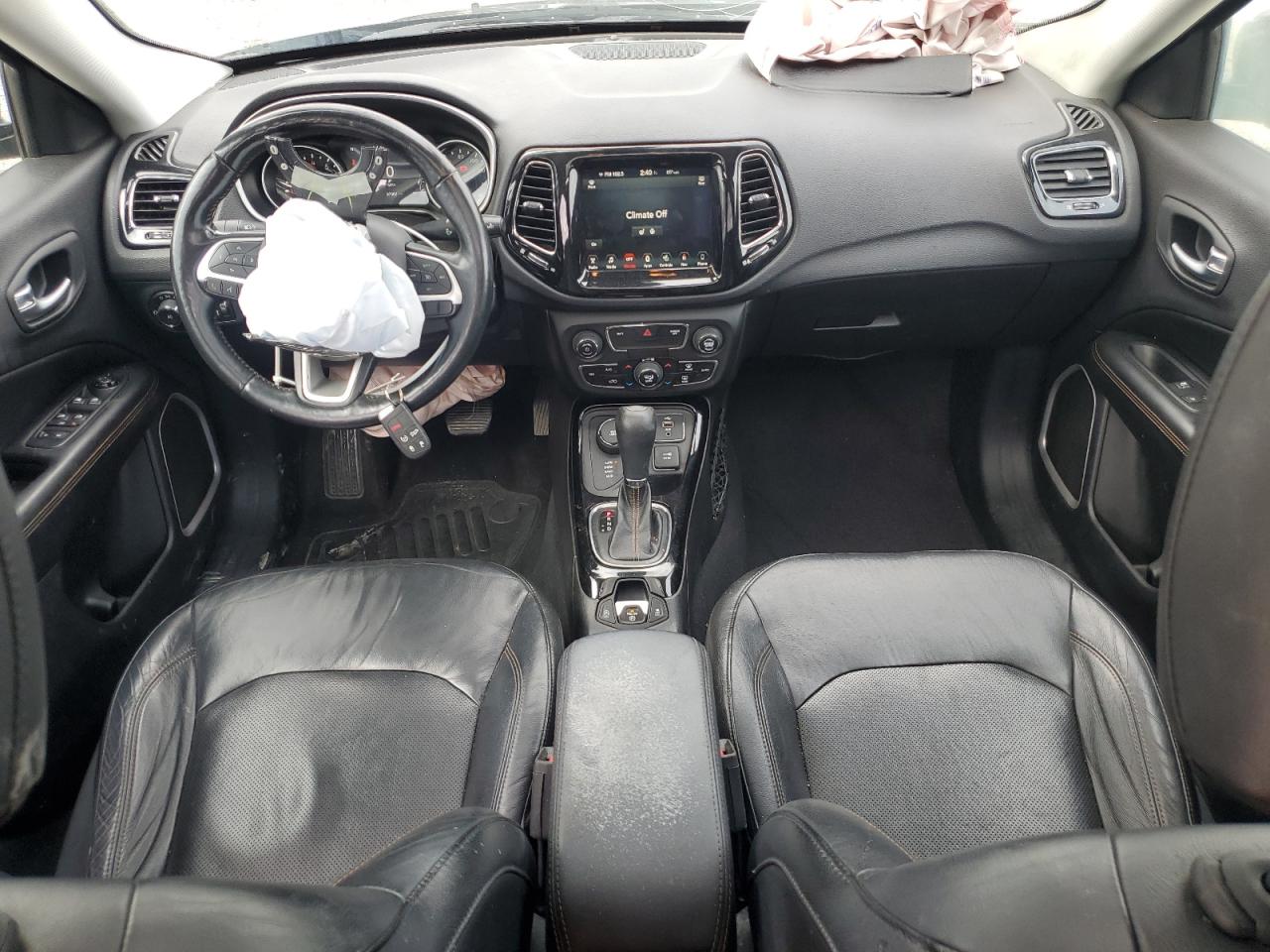 2018 Jeep Compass Limited VIN: 3C4NJDCB3JT135727 Lot: 60336565