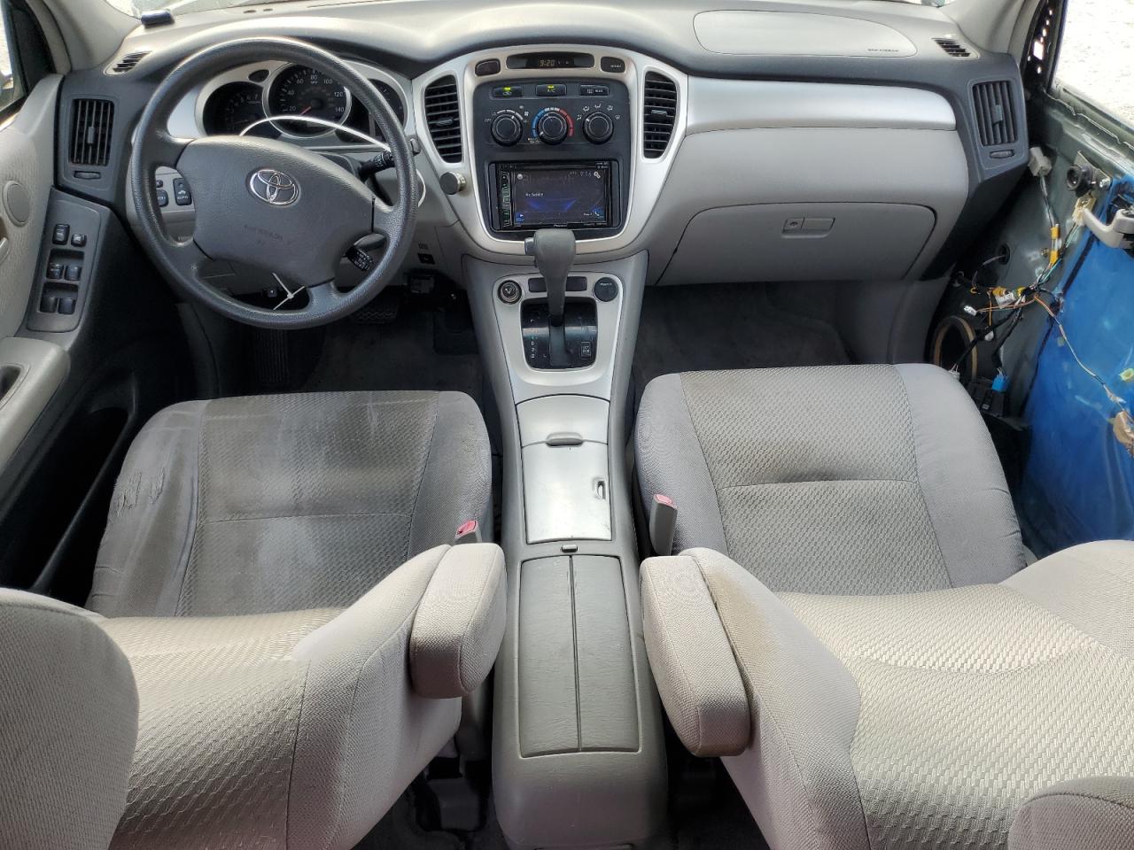 2005 Toyota Highlander Limited VIN: JTEDP21A550075764 Lot: 63050105