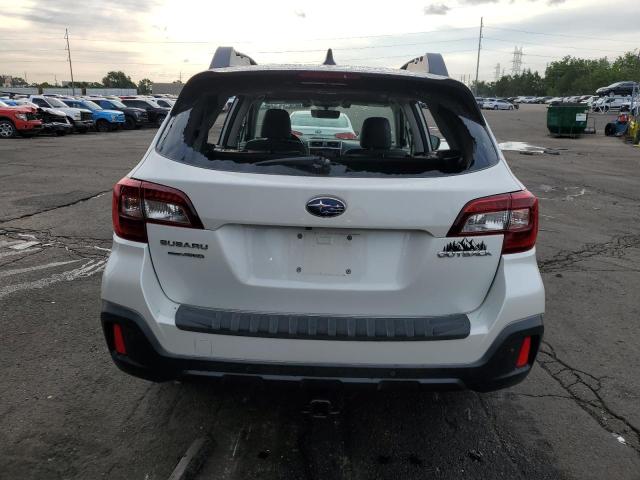  SUBARU OUTBACK 2018 White
