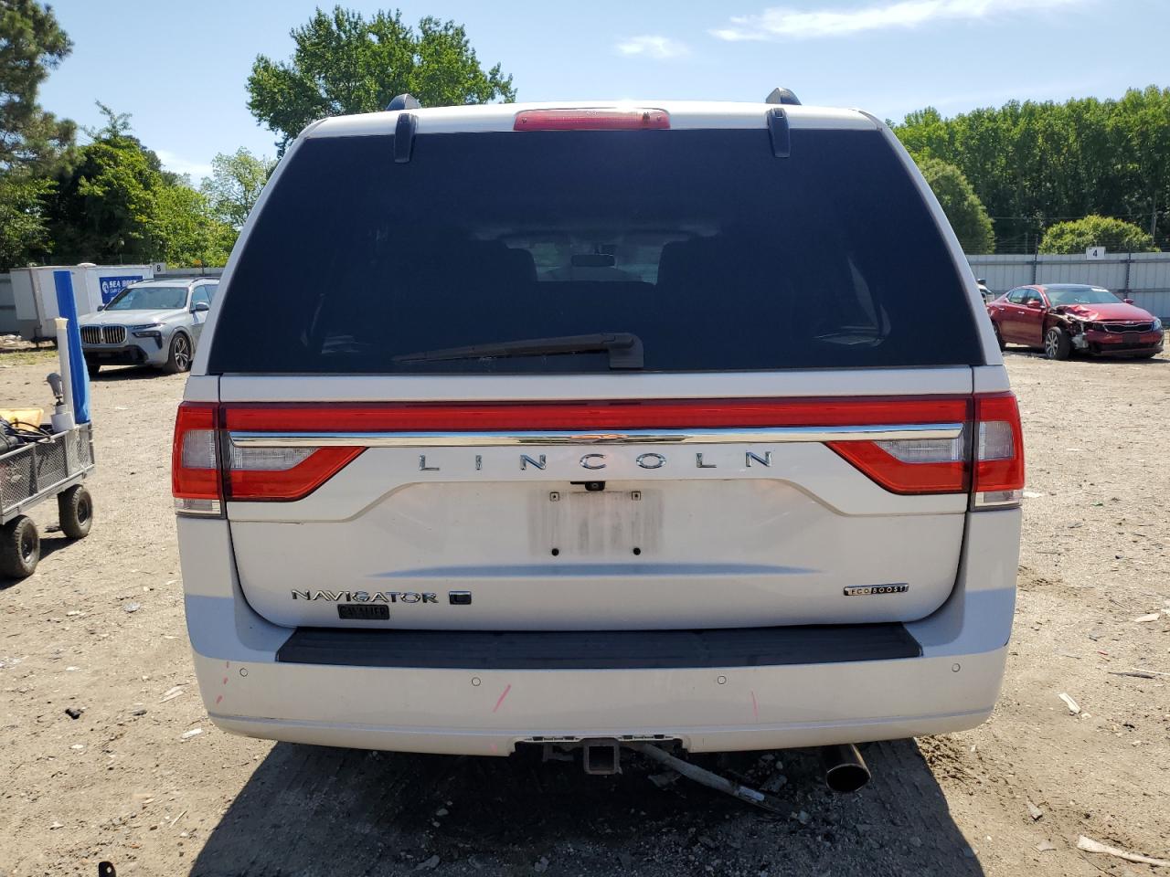 2015 Lincoln Navigator L VIN: 5LMJJ3HT5FEJ04991 Lot: 61815655