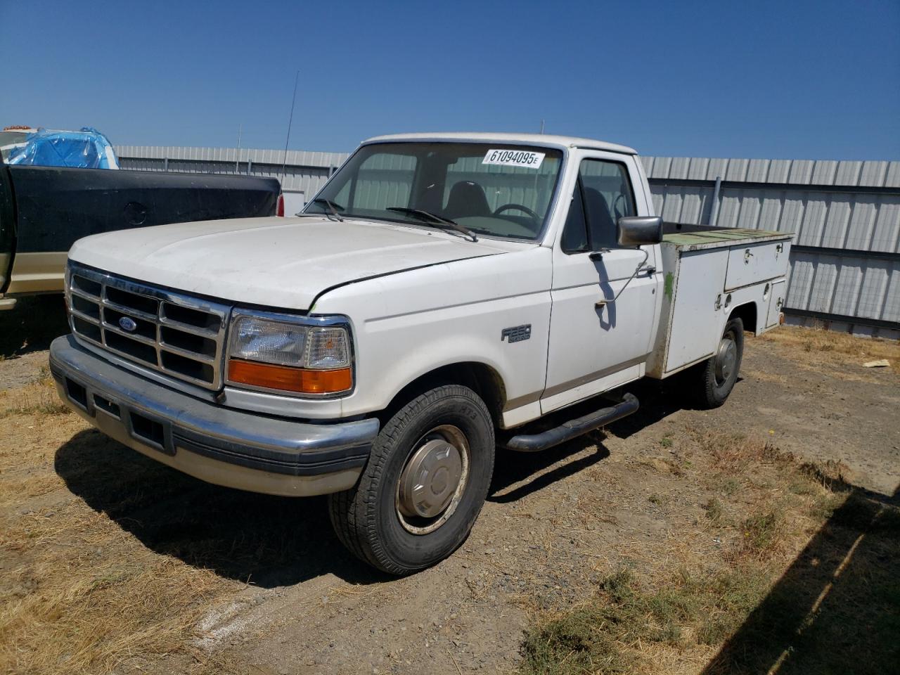 Sacramento, CA에서 판매 중인 1997 Ford F250 - Minor Dent/Scratches