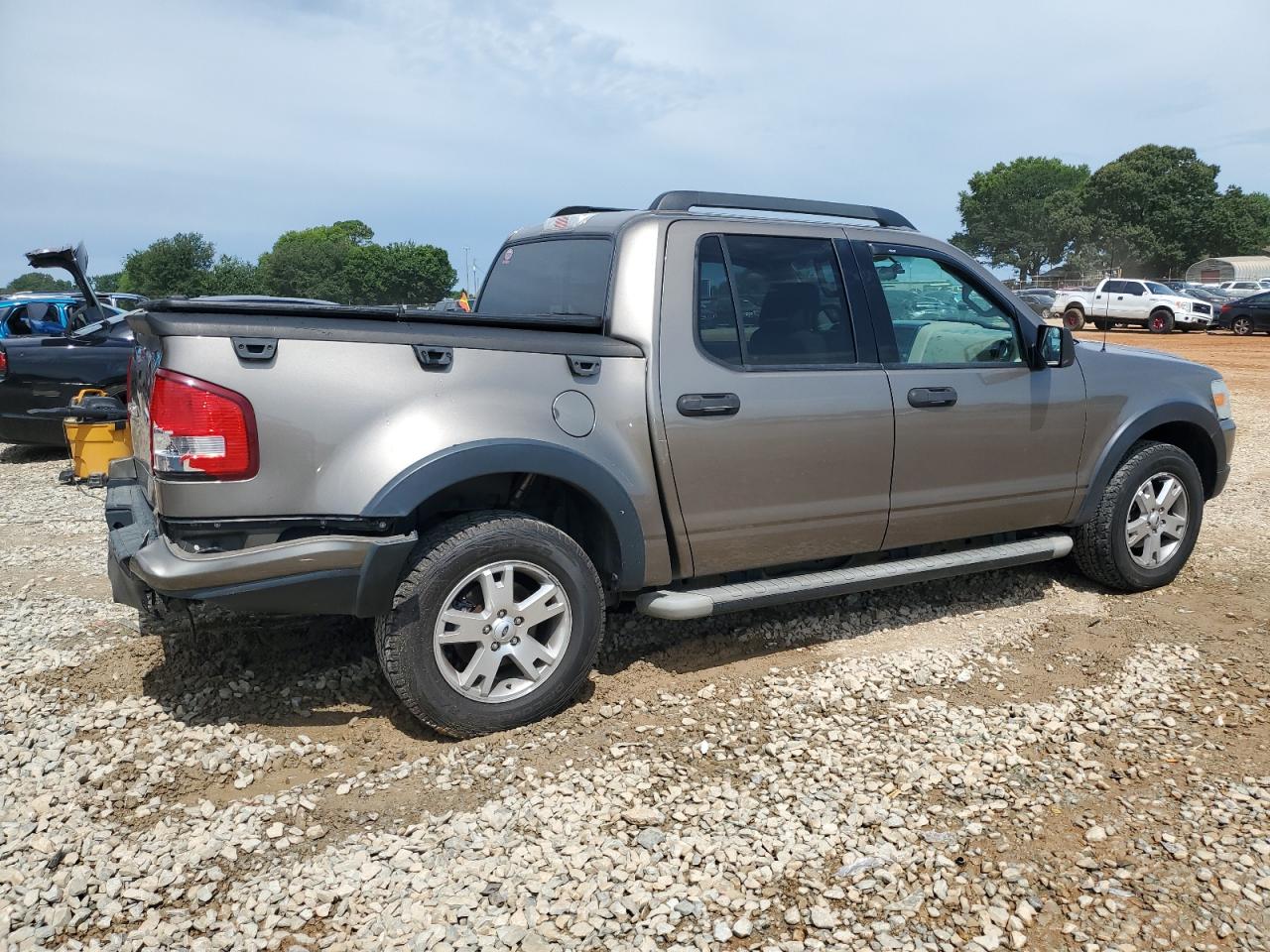 FORD EXPLORER 2007 VIN 1FMEU31K37UA25095 photo 3