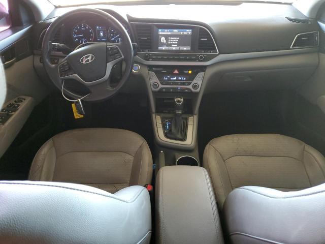  HYUNDAI ELANTRA 2017 Czerwony