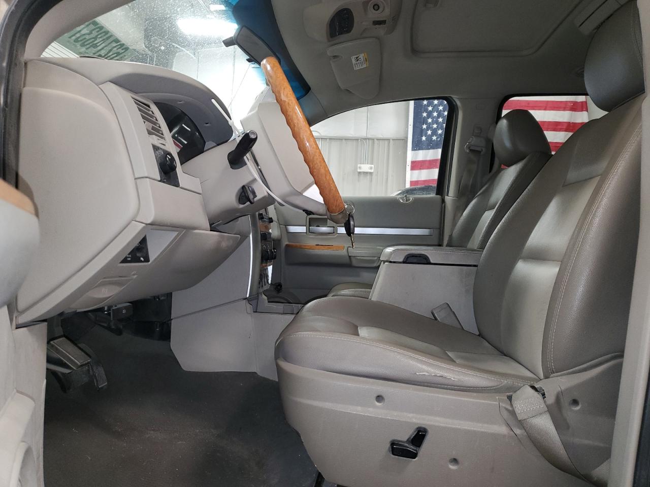 2007 Chrysler Aspen Limited VIN: 1A8HW58297F532562 Lot: 62748375
