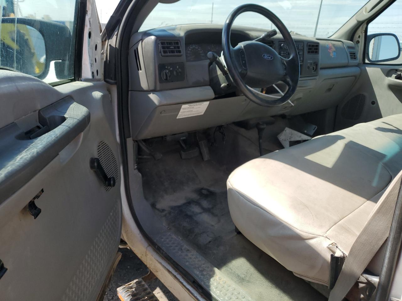 2003 Ford F450 Super Duty VIN: 1FDXX47S03EA35259 Lot: 58870235
