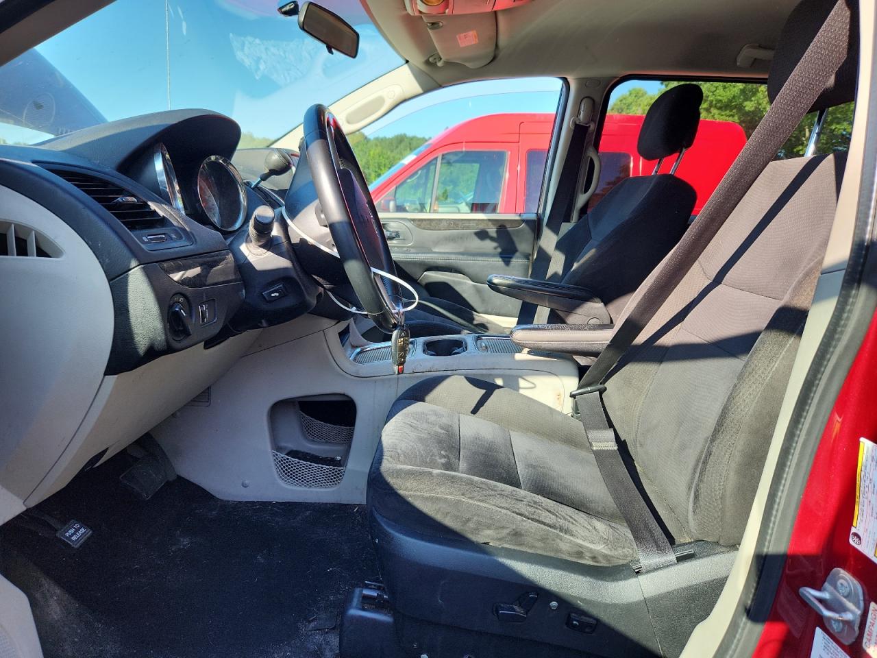 2014 Dodge Grand Caravan Sxt VIN: 2C4RDGCG6ER321115 Lot: 62841755