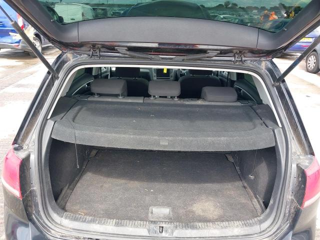 2013 VOLKSWAGEN GOLF SE BL