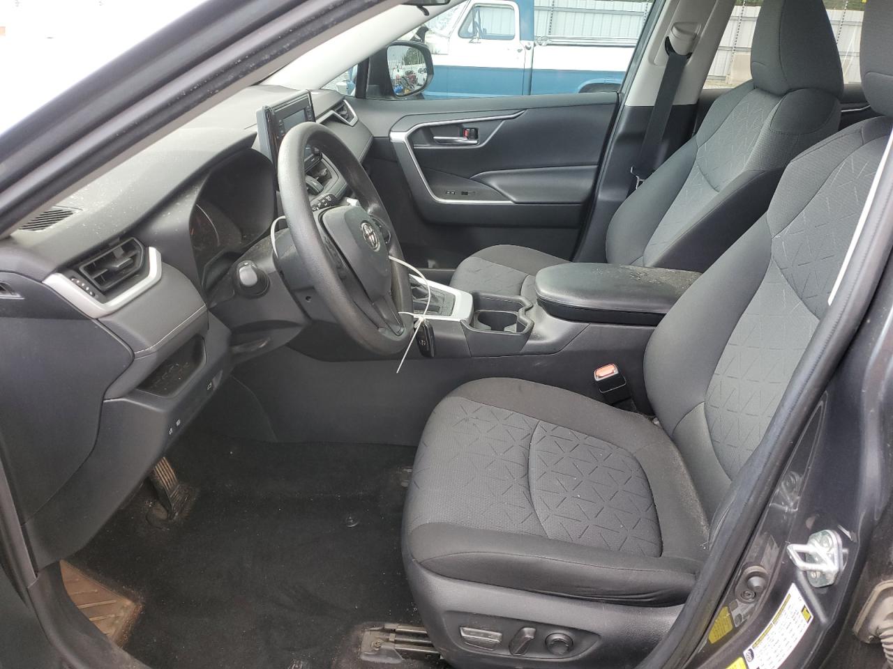 2020 Toyota Rav4 Xle VIN: 2T3W1RFV3LW074270 Lot: 62666905