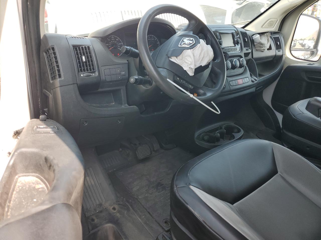 2018 Ram Promaster 3500 3500 High VIN: 3C6URVJG0JE102057 Lot: 59262585