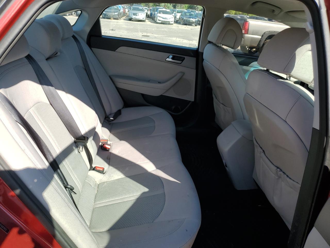 2015 Hyundai Sonata Se VIN: 5NPE24AF3FH097653 Lot: 61356875