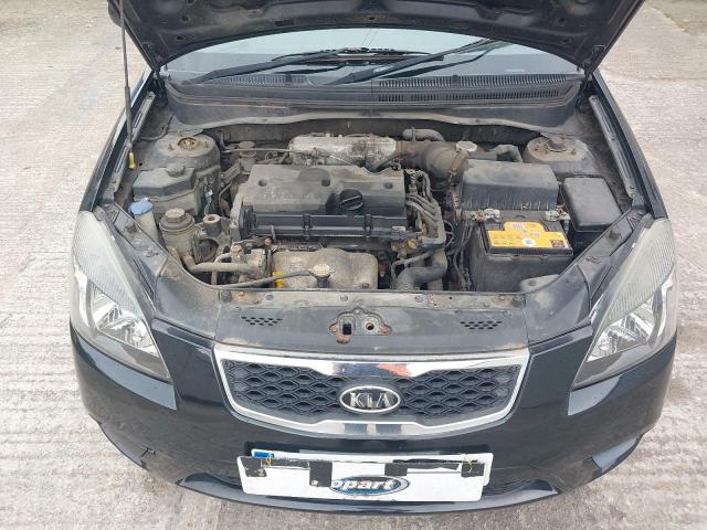 2010 KIA RIO 1