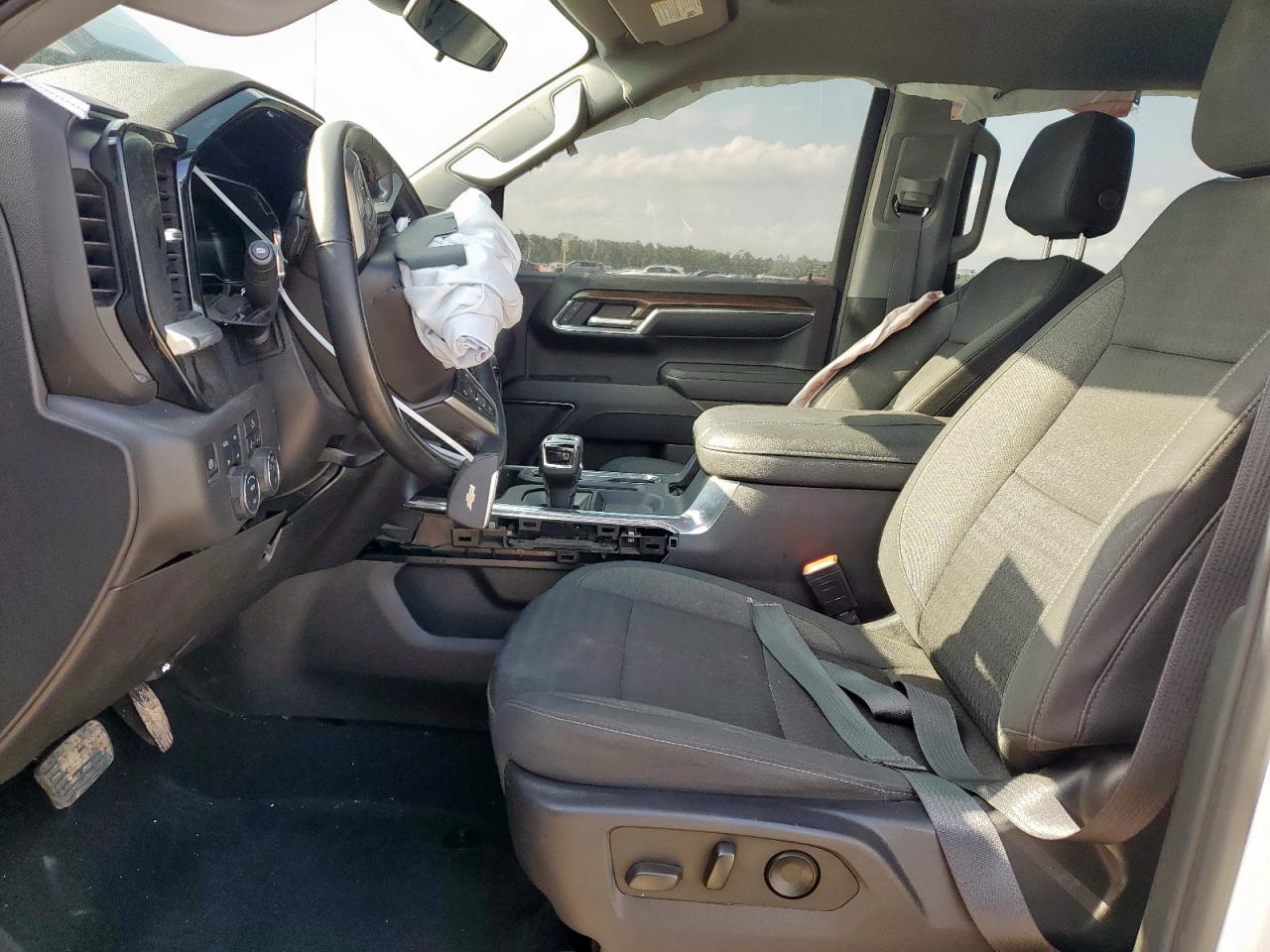 2024 Chevrolet Silverado K1500 Lt Trail Boss VIN: 2GCPACED5R1255513 Lot: 59293515