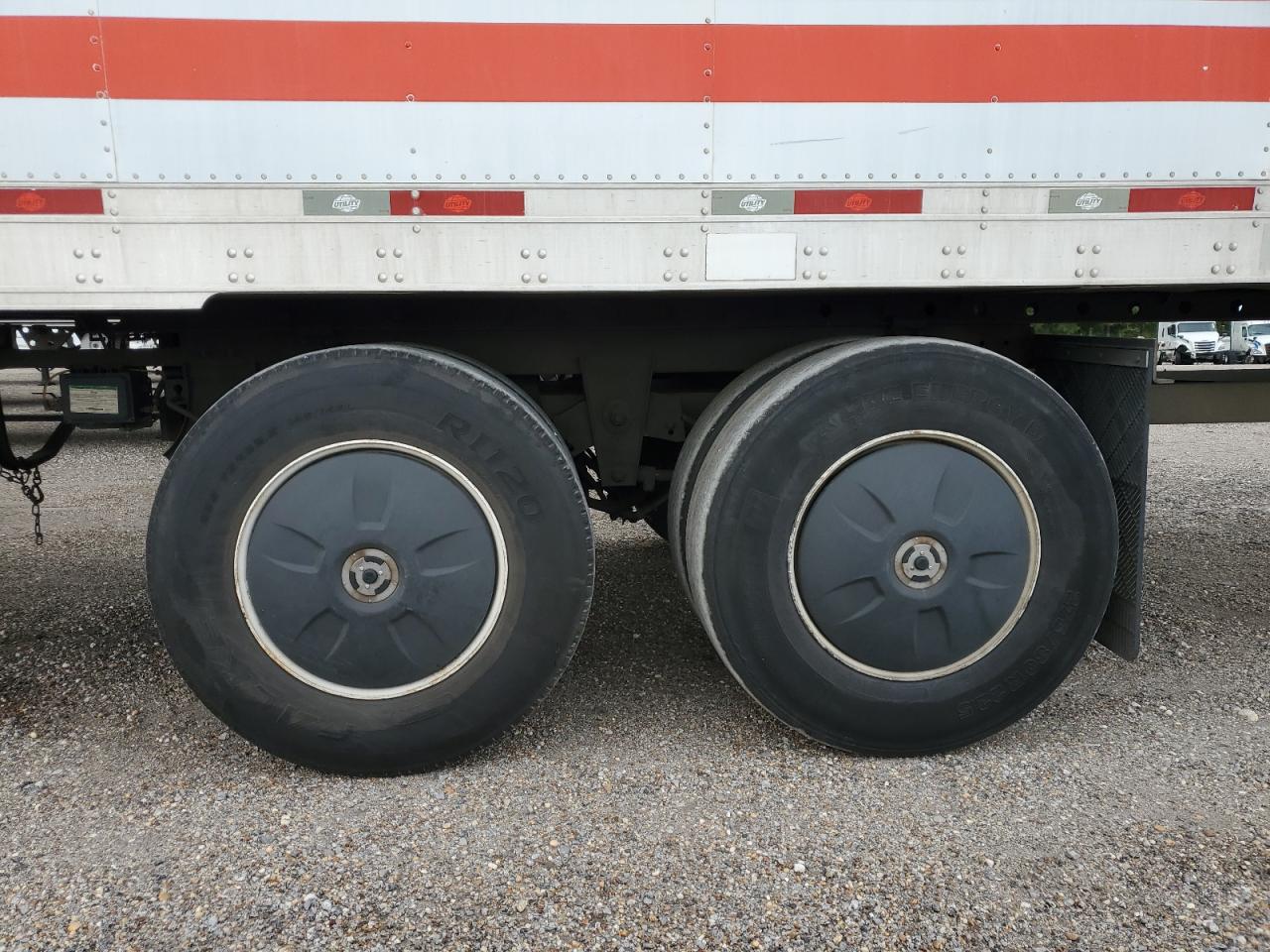 UTILITY ALL Models 2008 VIN 1UYVS25348M323827 photo 9