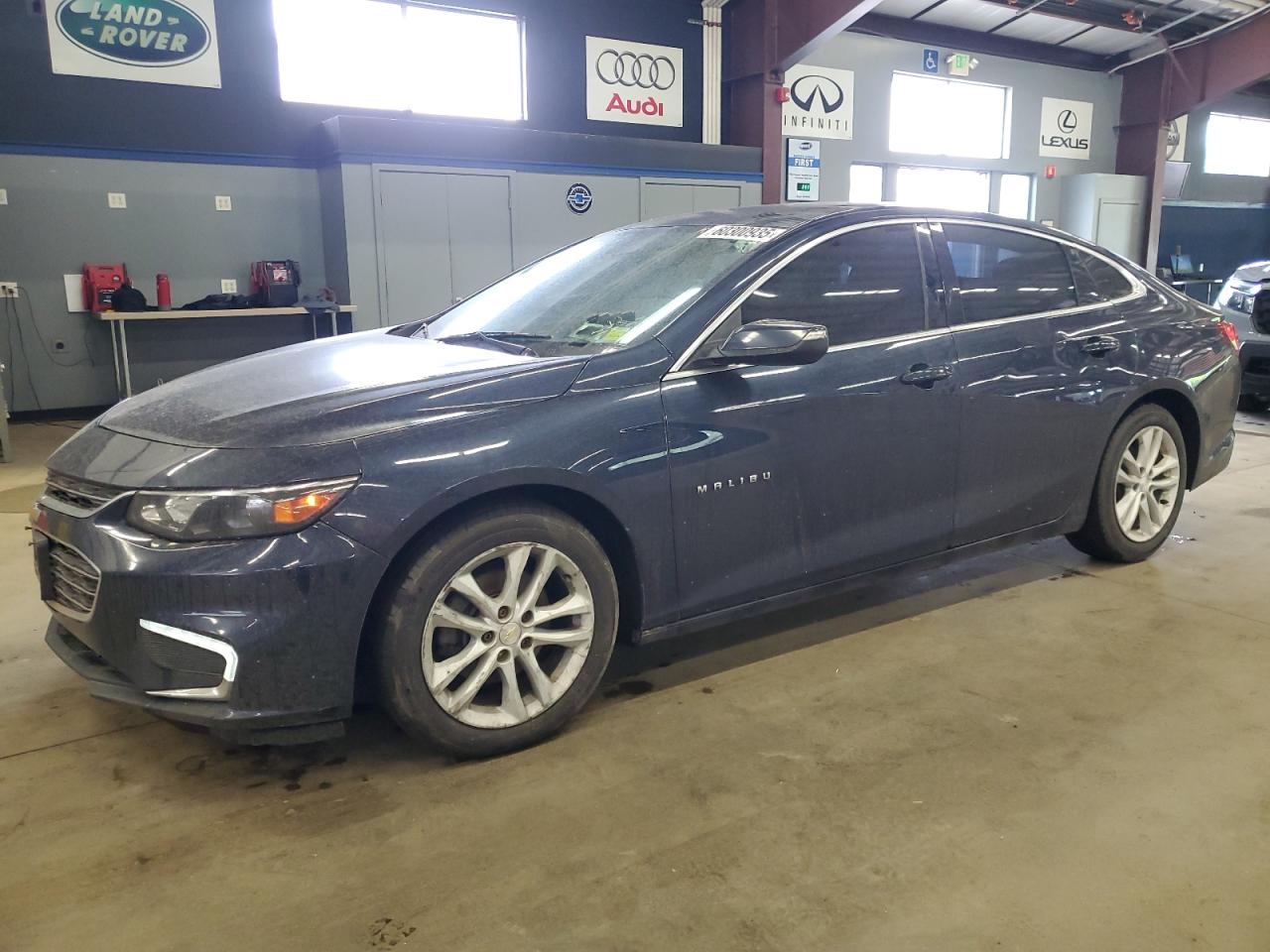 2016 Chevrolet Malibu Lt продається в East Granby, CT - Minor Dent/Scratches