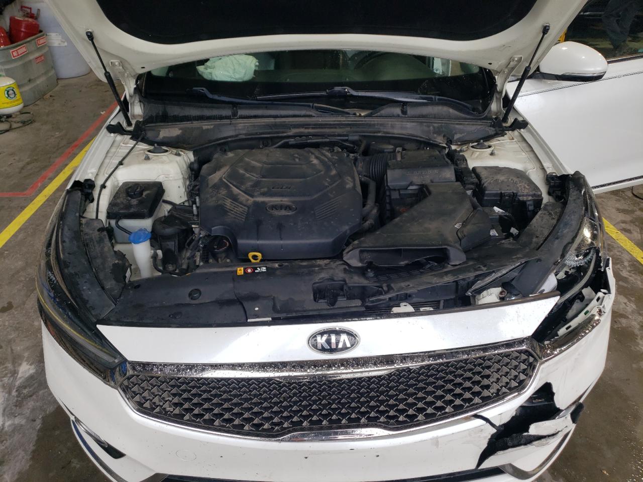 2017 Kia Cadenza Premium VIN: KNALB4J12H5086896 Lot: 59199505