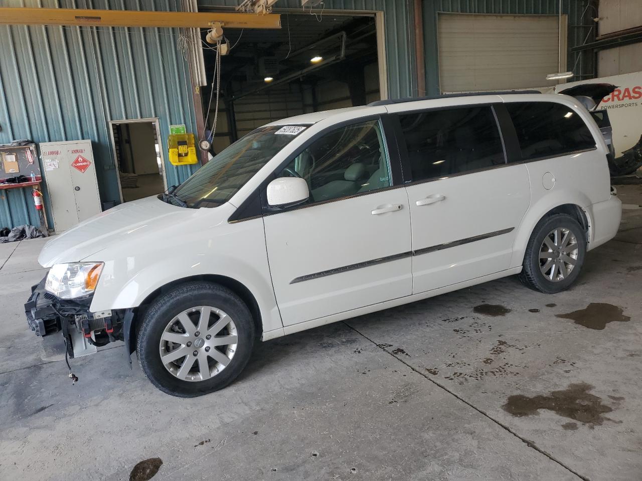 2013 Chrysler Town & Country Touring