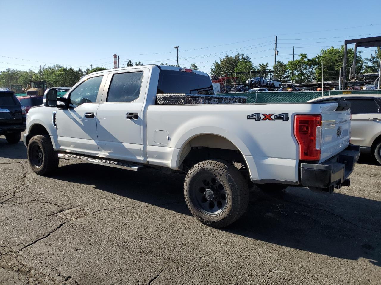 2019 Ford F250 Super Duty white null gas 1FT7W2B68KEE26230 photo #3