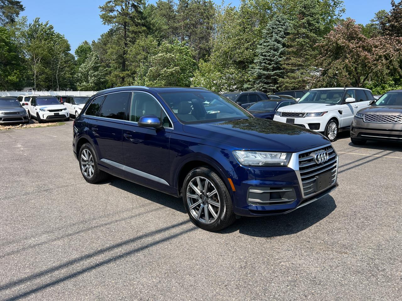 2019 Audi Q7 Premium Plus for Sale in North Billerica, MA - Minor Dent/Scratches