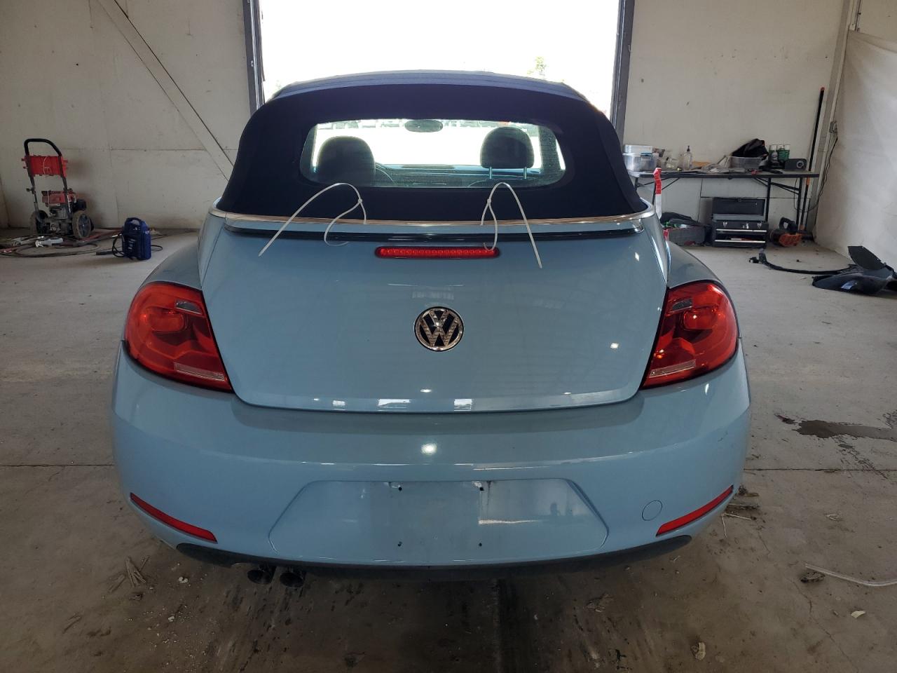 2013 Volkswagen Beetle VIN: 3VW5P7AT6DM827374 Lot: 61416995