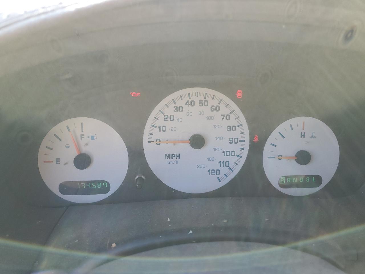 2002 Chrysler Voyager Ec VIN: 1C4GJ15B02B564489 Lot: 61144965